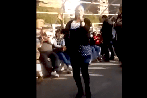 في أول ظهور.. معلمة المنصورة توجه رسالة لمصور فيديو الرقص على الهواء (فيديو)