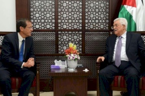 الرئيس يعزي بوفاة والدة الرئيس الإسرائيلي 