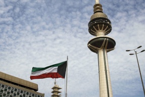 الكويت: وزير الدفاع يطلب رأي الإفتاء في ضم أول دفعة من النساء للجيش!