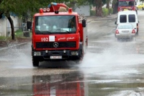 الدفاع المدني يتعامل مع عشرات الحوادث في عدة محافظات نتيجة المنخفض الجوي