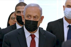 إسرائيليون يحتجون ضد اتفاق "إقرار بالذنب" مع نتنياهو