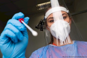 فلسطين: 8 وفيات و823 إصابة جديدة بفيروس كورونا