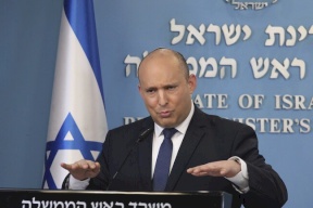 رئيس حكومة الاحتلال يتحدث عن تقارب مع دول عربية في مواجهة إيران