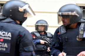 إسبانيا.. الشرطة تفكك شبكة دعارة صينية