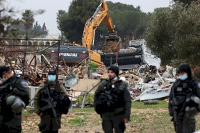 أربع دول أوروبية تطالب الاحتلال الإسرائيلي بوقف الاستيطان