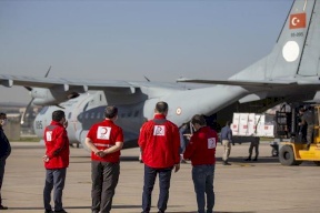 "الخارجية": طائرة مساعدات طبية وغذائية تونسية في طريقها لفلسطين