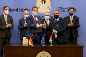 الاتفاقيات الاقتصادية الفلسطينية الأوروبية.. من سيستفيد منها؟