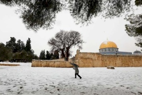 سفير ياباني ينشر صورة لقبة الصخرة ويكتب: عيوننا إليك ترحل كل يوم