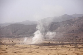 الإمارات تنشر فيديو لتدمير الموقع الذي أطلق منه الصاروخ على أراضيها