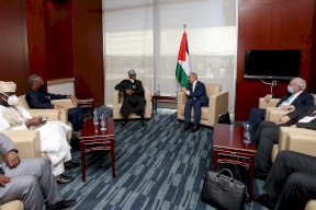 اشتية يلتقي الرئيس النيجيري ووزراء خارجية تونس ومصر وبتسوانا كل على حدة