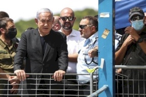 بعد فضيحة “بيغاسوس”.. لجنة تحقيق وتأجيل محاكمة نتنياهو غدًا وتعيين مستشارة قضائية جديدة