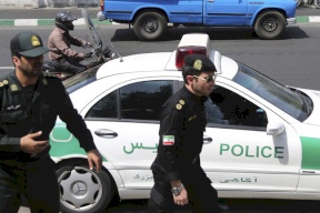 جريمة مروعة- إيراني يقطع رأس زوجته بمساعدة شقيقه ويتجول به في الشارع (صور+ فيديو)