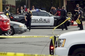 رجل يطعن 11 شخصا في جنوب شرق الولايات المتحدة
