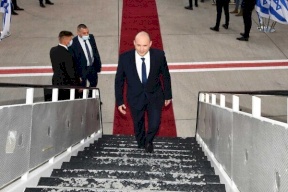 بينيت يجتمع اليوم مع ملك البحرين في المنامة