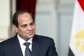 مصر.. السيسي يكشف عن نصيحته لابنته قبل زواجها