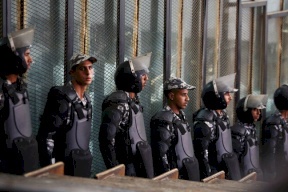 عقوبة مشددة لمصري اغتصب جثة سيدة ميتة داخل مقبرة