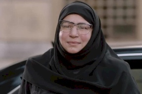 صورة عبلة كامل على مائدة الرحمن تثير البلبلة.. وطليقها يحسم الجدل!