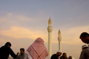 مرصد فلكي يكشف: رمضان سيأتي "مرتين" في عام واحد!