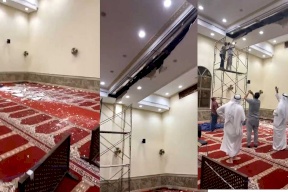 كادت تحدث كارثة.. انهيار سقف مسجد بالكويت أثناء صلاة التراويح "فيديو"