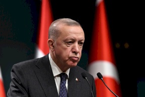 أردوغان: سنعيد مليون سوري لبلادهم طواعية
