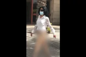 فيديو يثير الجدل في لبنان.. فتاة تسير نصف عارية بالشارع والأمن يتحرك