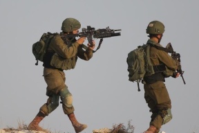 ضابط إسرائيلي كبير: نعيش فترة حساسة بشكل غير مسبوق