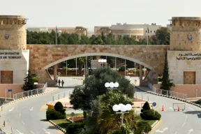 بعد تسجيل صوتي.. جامعة أردنية تفتح تحقيقا حول ادعاء طالبة بتحرش استاذ بزميلات لها