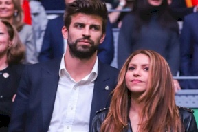 شاكيرا تعلن انفصالها عن بيكيه