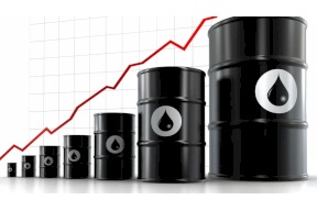 مخاوف الإمدادات ترفع أسعار النفط