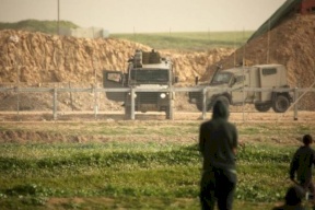 الاحتلال يستهدف المزارعين شرق خان يونس 