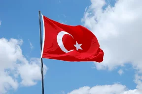 تركيا: ندين التعديل على قانون "الانسحاب" ونرفض الإدعاءات الاستفزازية