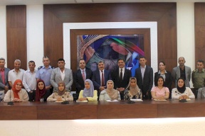"الداخلية تخرج الدورة التدريبية الأولى بمدونة الاخلاقيات وقواعد السلوك العامة لمنسبي قوى الأمن"