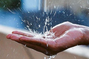 هل شرب مياه الأمطار آمن؟ دراسة تجيب