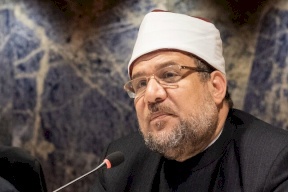وزير الأوقاف المصري: دعاء "اللهم اشف مرضانا ومرضى المسلمين" خاطئ!