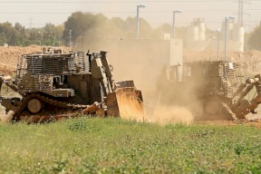 توغل آليات عسكرية للاحتلال شرق دير البلح