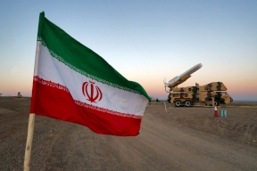 طهران تنشر منظومات دفاعية تحسباً لأي هجوم أجنبي محتمل 