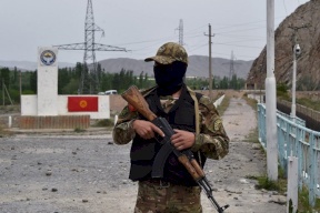 تجدد إطلاق النار بين حرس حدود قرغيزستان وطاجيكستان