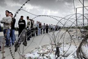 "الشاباك" يدرس منع دخول العمال الفلسطينيين الأسبوع المقبل