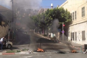 تواصل الاحتجاجات في نابلس وسط مواجهات واشتباكات مع الأمن