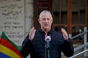 بيني غانتس: سيكون في إسرائيل 3 وزراء للجيش بحكومة واحدة!
