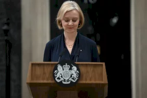رئيسة وزراء بريطانيا تعلن استقالتها