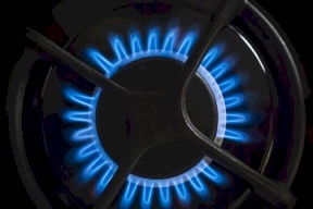 قادة الاتحاد الأوروبي يطالبون بآلية للحد من أسعار الغاز
