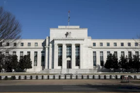 البنك المركزي الأمريكي يرفع الفائدة للمرة الرابعة على التوالي