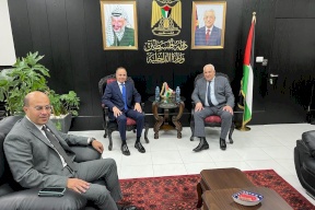 وزير الداخلية يبحث آفاق التعاون مع السفير المصري في فلسطين
