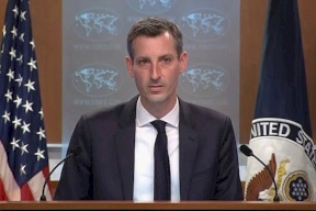الخارجية الأمريكية تُعلق على استشهاد الطفلة "جنى زكارنة"