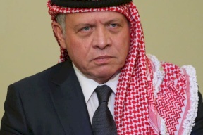 العاهل الأردني: التعامل بحزم مع كل من يرفع السلاح في وجه الدولة