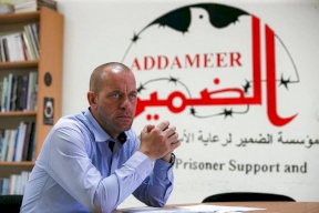 الاحتلال يُبعد المحامي "صلاح الحموري" إلى فرنسا