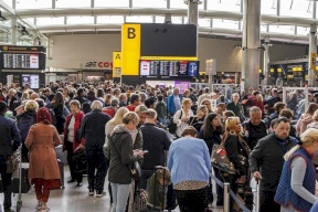  تحذيرات من فوضى في بعض المطارات الأوروبية.. ما القصة؟