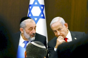 المدعية العامة الإسرائيلية تبلغ نتنياهو بضرورة إقالة درعي