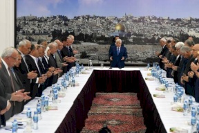 القيادة الفلسطينية تجتمع برئاسة الرئيس عباس 